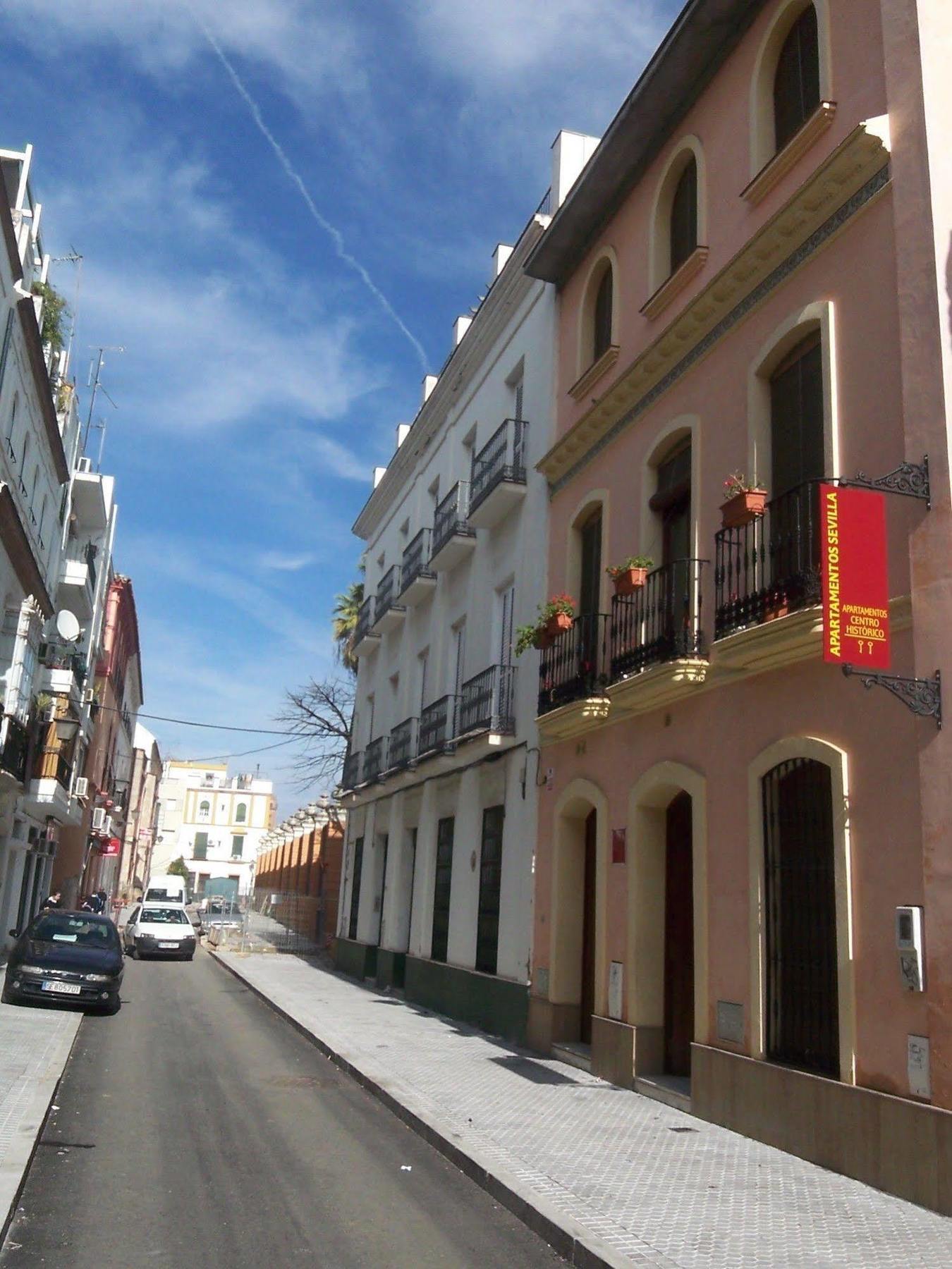 Apartamentos Sevilla Luaran gambar