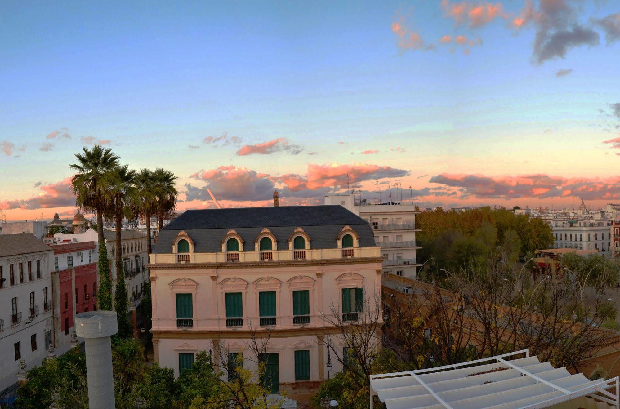 Apartamentos Sevilla Luaran gambar